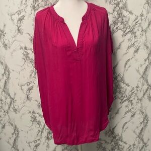 Old Navy Women’s Pink Blouse Size L